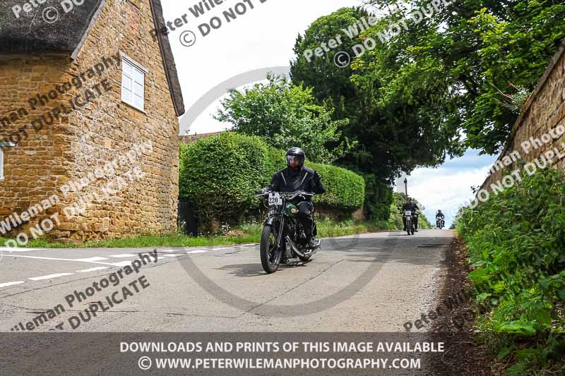Vintage motorcycle club;eventdigitalimages;no limits trackdays;peter wileman photography;vintage motocycles;vmcc banbury run photographs